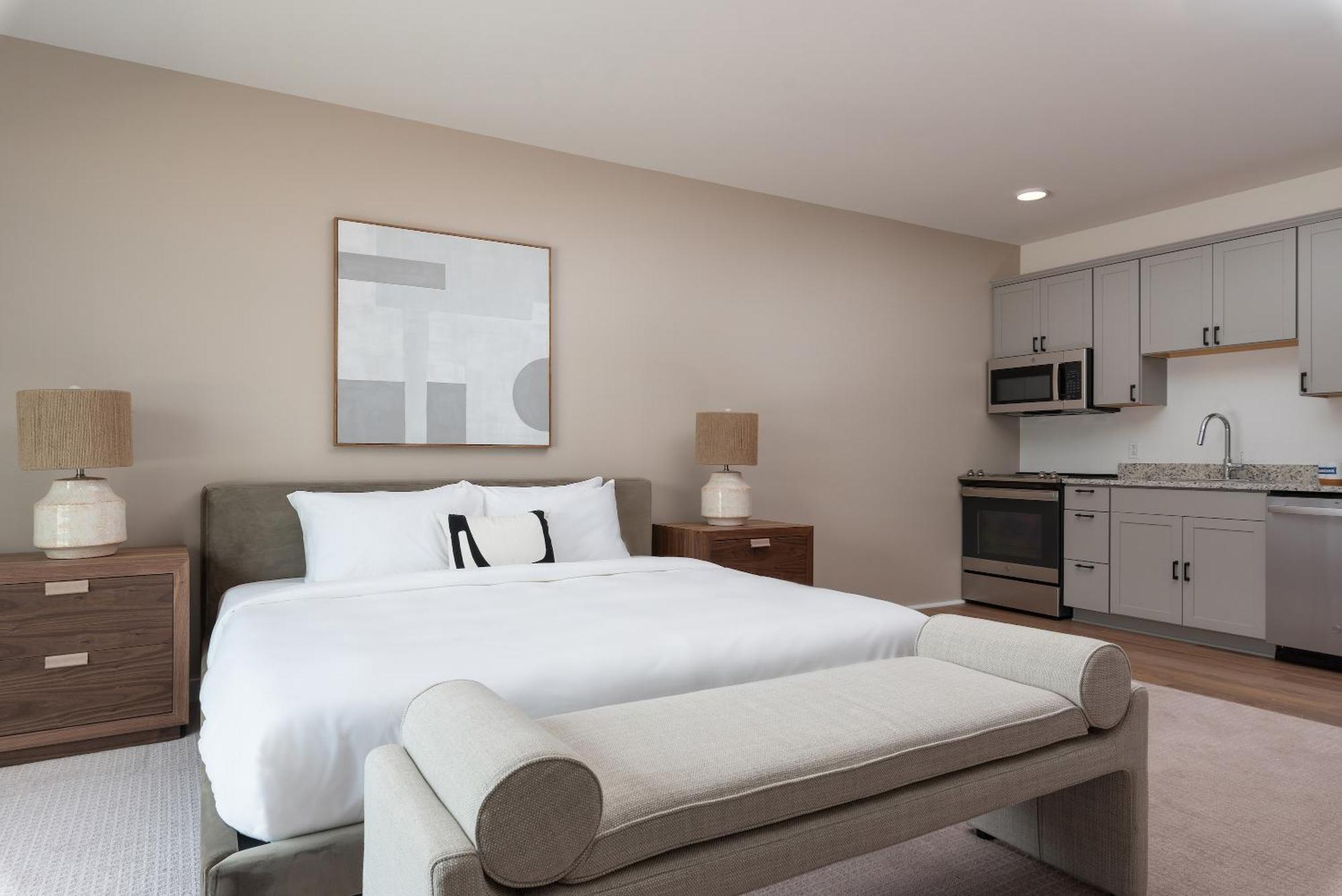 Boardwalk Hotel On Lake Anna By Kasa Mineral Ruang foto